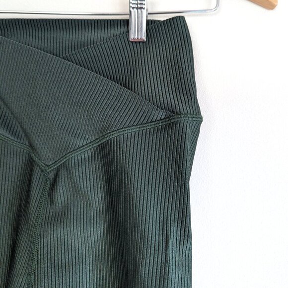 Offline by aerie Crossover Ribbed Shine 7" High Waist Bike Shorts Sycamore Green - Picture 2 of 7